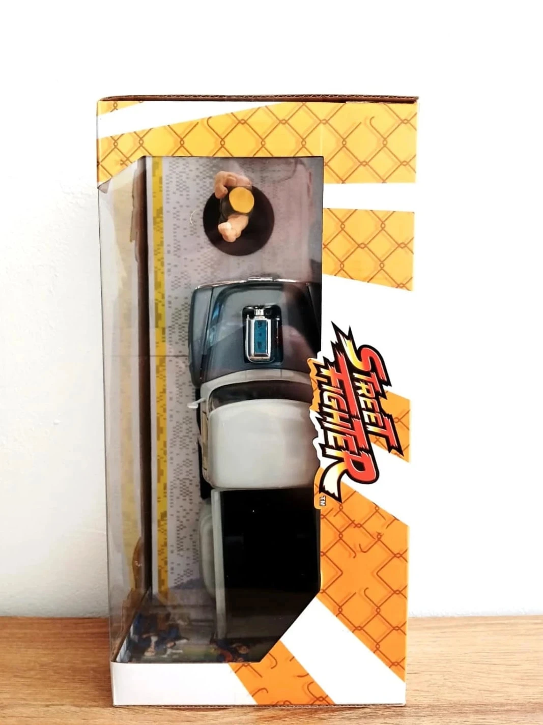 Picape Ford Jada Toys Street Fighter Guile 1956 1:24 11,5 x 30,5 cm – photo 2